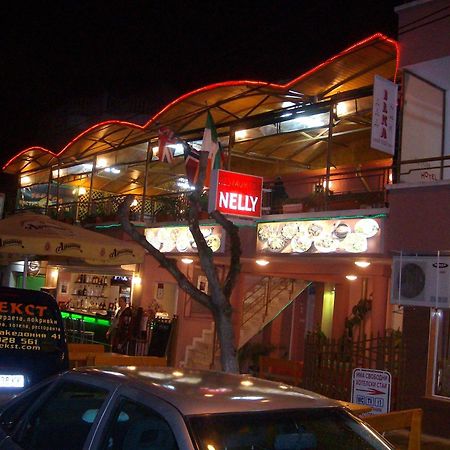 Nelly Guest House Ravda Exterior foto